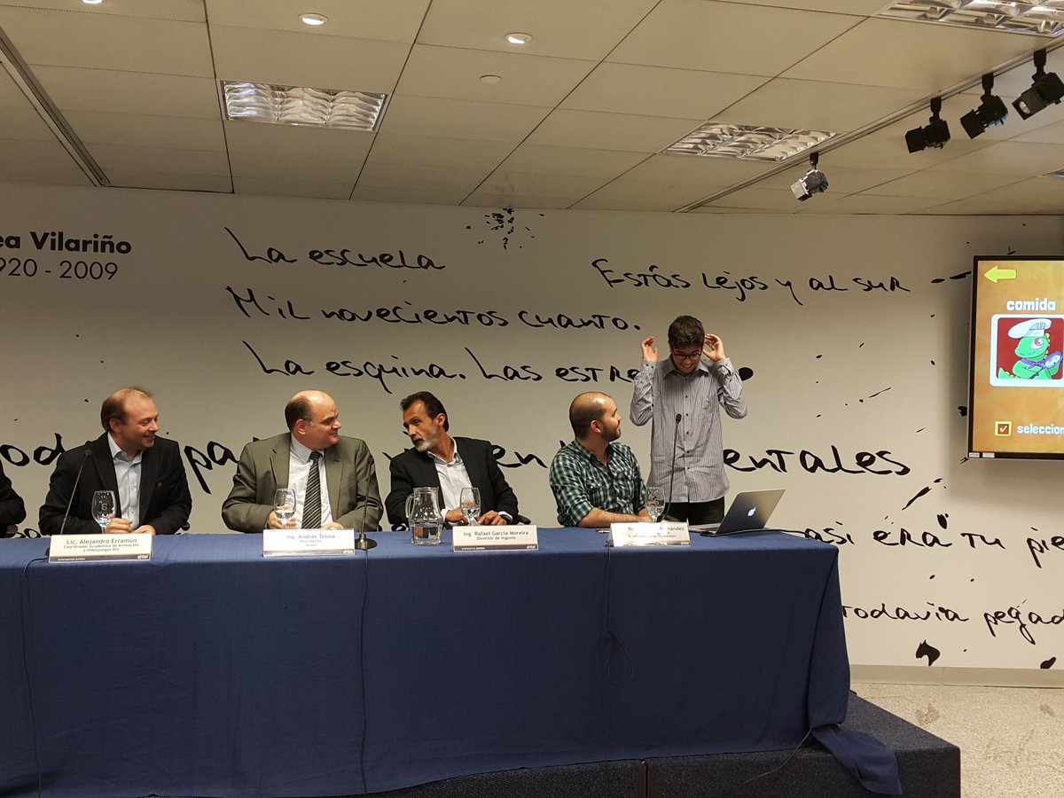 AntelDeTodos's tweet photo. En menos de un mes, Federico, con 14 años, programó y obtuvo una Mención Especial junto a su hermano en #CONAVIX https://t.co/2FS59xHK7R