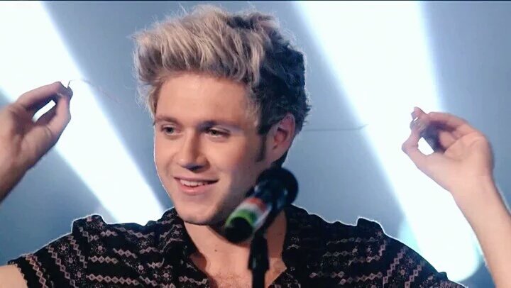 thekinghes's tweet photo. Cutie #1DFR https://t.co/BqnqVuyRGS