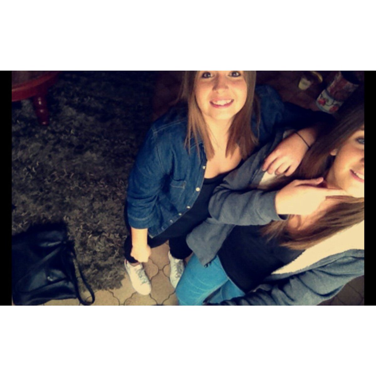loooryanne's tweet image. Oh ptn la soirée qu'on a passer ! 
Je t'aime mon coeur 💍