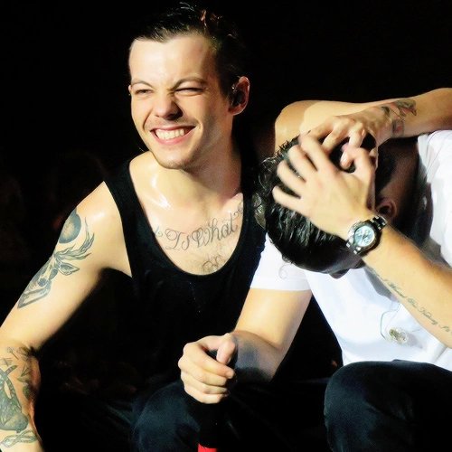 WandaPeralta6's tweet photo. @DRdirectioners Gracias por alegrar nuestros dias ! #1DDO https://t.co/x5pvKkn8SJ