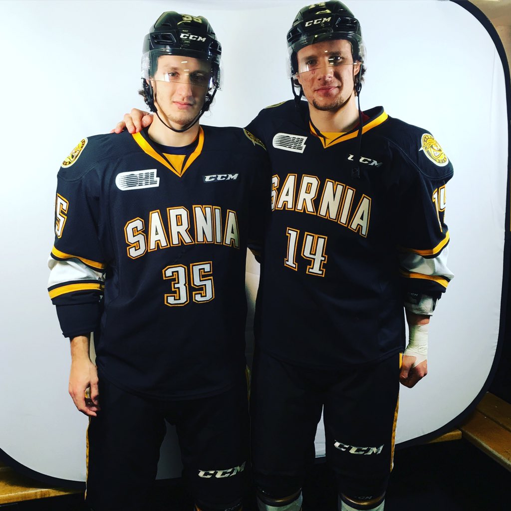 Pavel_Zacha's tweet image. #WhatToWin #Lineys 🐝👬 @Sportsnet