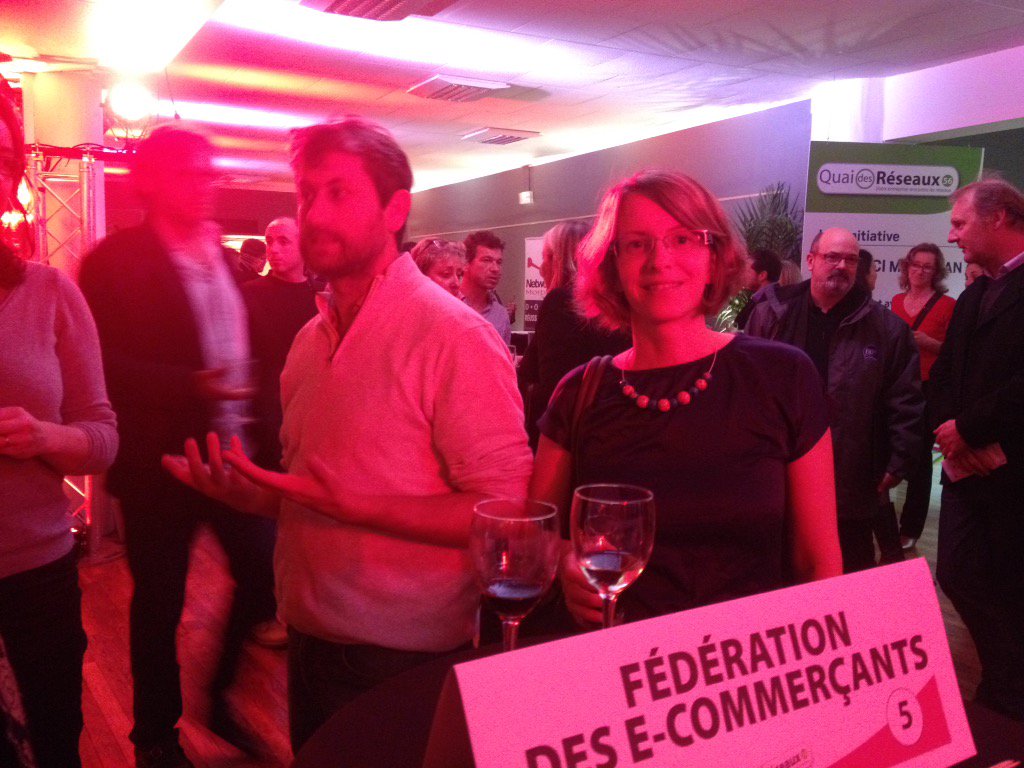 ANGELNELEFORMAL's tweet image. Avec le réseaux des e-commerçants du Morbihan @Ecommerce56 à #Lorient Quai des réseaux du Morbihan #QDR2015