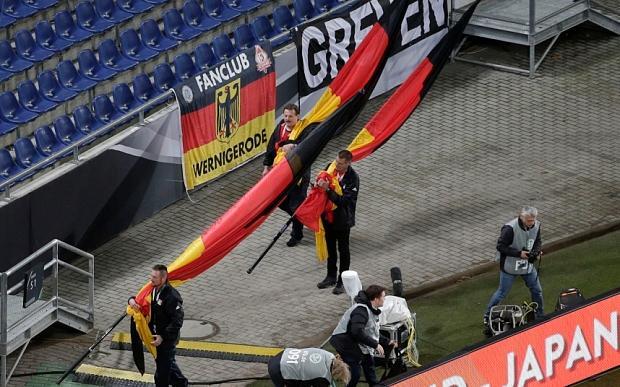 Telegraph's tweet photo. Emergency vehicle outside Hannover stadium is being examined for possible explosives https://t.co/jrcBNe04MR https://t.co/TFFXpC49ND