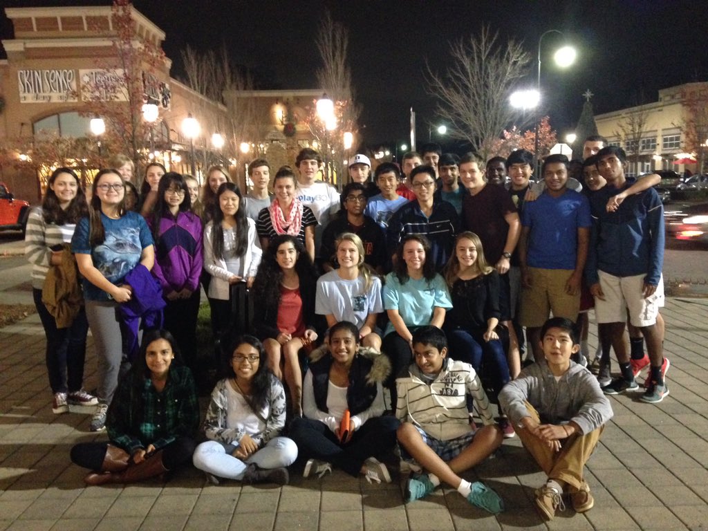 ApexKeyClub's tweet image. Pictures from our sophomore outing!