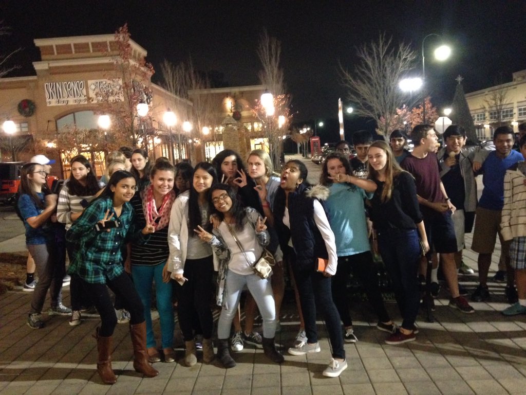 ApexKeyClub's tweet image. Pictures from our sophomore outing!