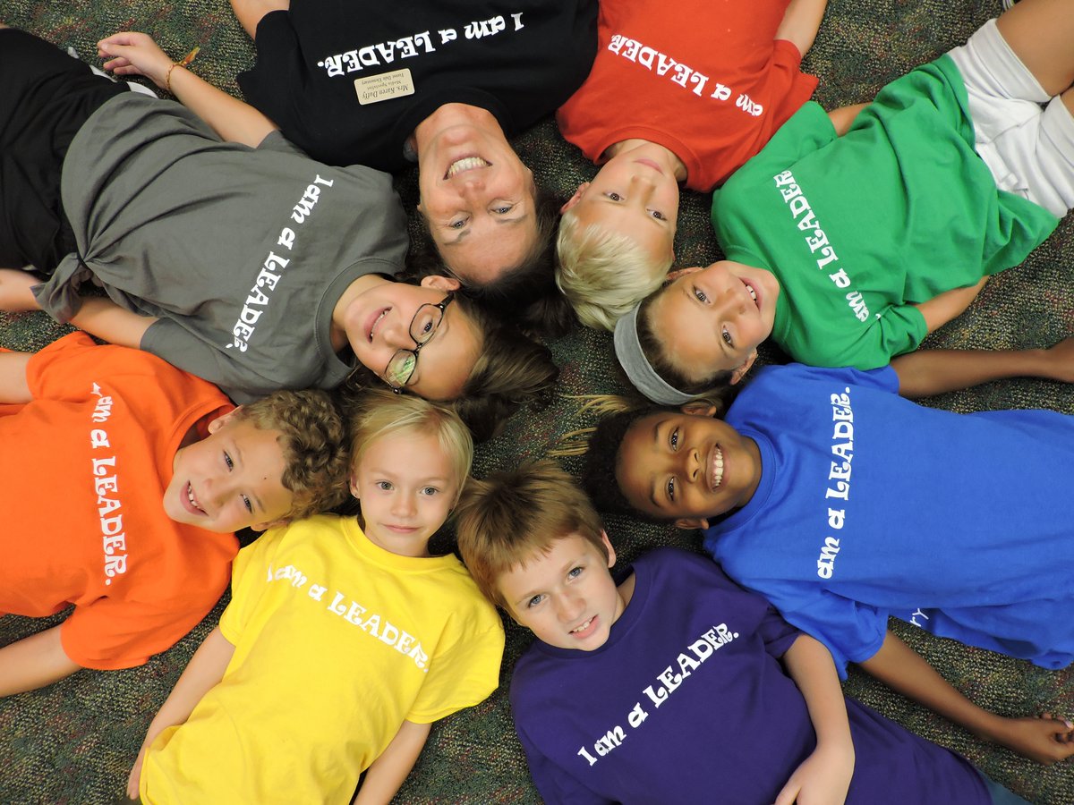 ForestDaleElem's tweet image. Tomorrow is a Leadership Day.  Wear your I am a Leader shirts.