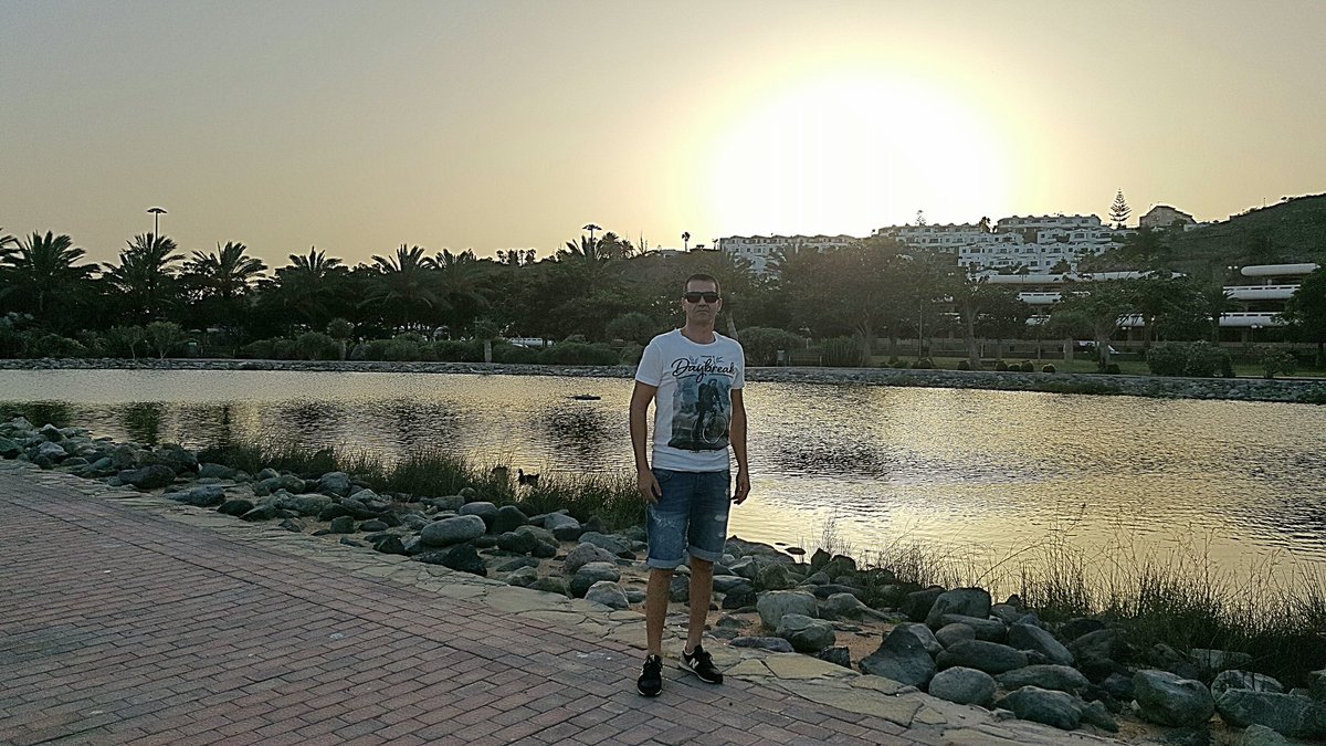 atletico_1971's tweet photo. Pasando la tarde!! En el Parque del Sur #Maspalomas #GranCanaria @MeteoRTVC @meteogc @ElTiempoes @amigomaspalomas https://t.co/z1OPTWxNdX