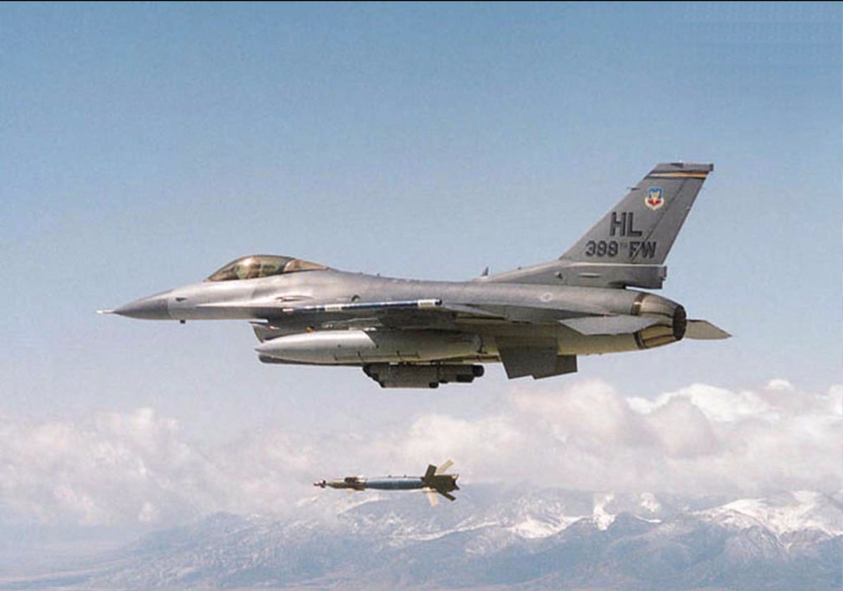 Истребитель f-16 fighting falcon. Сколько сбито ф 16. Российские истребители. Сколько сбито ф 16. Сколько сбито ф 16.