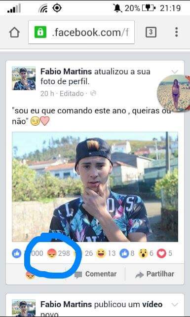 Totozinha6969's tweet photo. O seu tão esperado momento dos 'dislikes' chegou 😂😂
#ChoraFábiioChora 😂😂😂👊👏 https://t.co/ERqXx1ZpB8