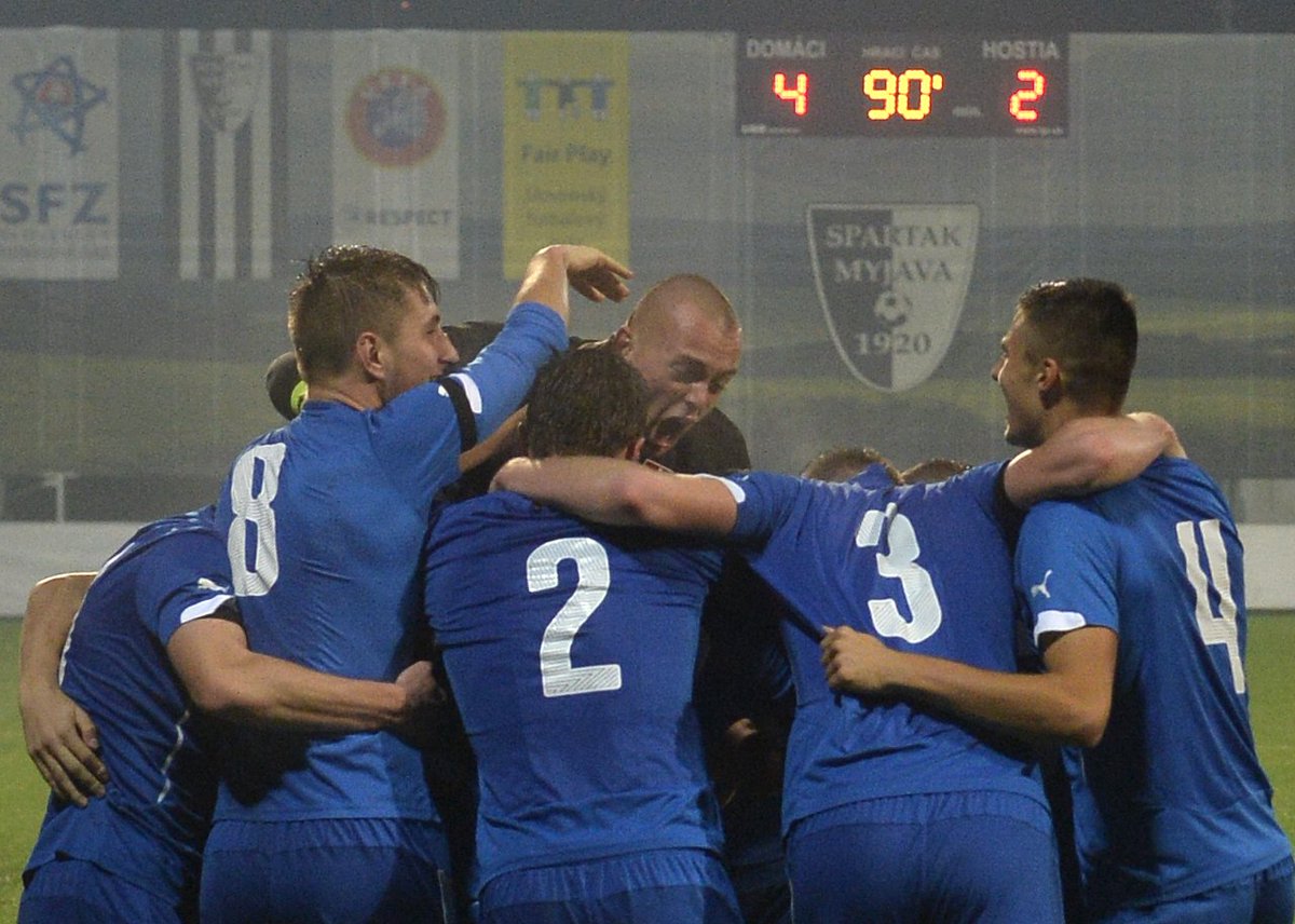 astrencin's tweet photo. @UEFAUnder21 #Slovakia beat #Netherlands 4-2 with #ASTrencin players #Chovan, #Bero, #Skovajsa, #Lobotka
photo: TASR https://t.co/dtN02mNbbs