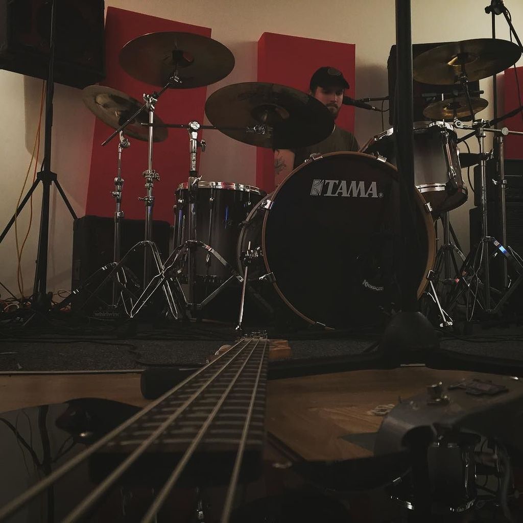 AlterEdenUK's tweet photo. #tourprep #recordingprep #everythingprep https://t.co/ew4BRcnRKE https://t.co/pkAXxm83u9