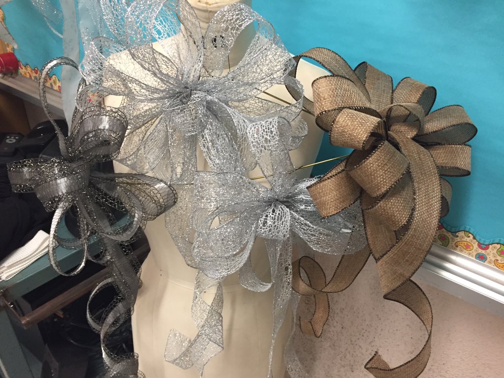 Christine Nicolaides tweet media