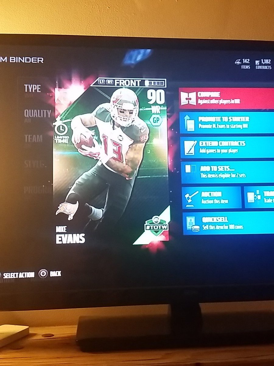 Kashmanx24's tweet photo. GIVEAWAY!!!!  GOT TO RETWEET AND FOLLOW TO ENTER... SATURDAY NIGHT 8PM EST https://t.co/bWY2XX3MUo