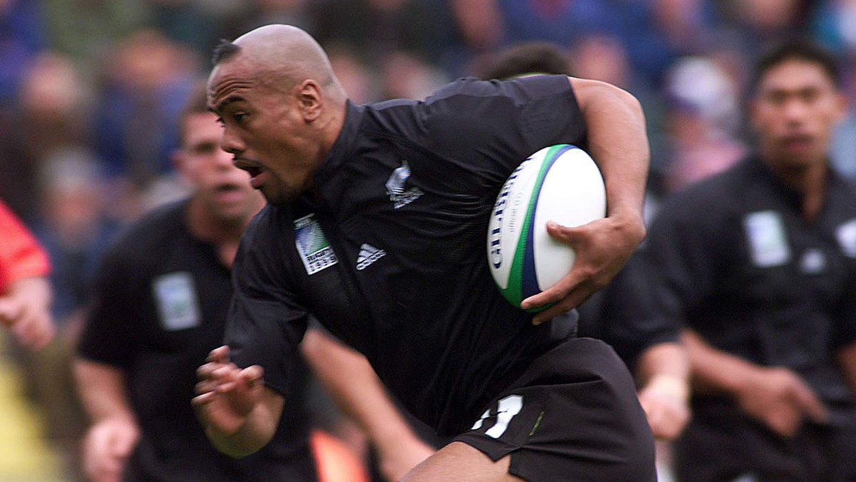 SkyNews's tweet photo. All Blacks legend Jonah Lomu has died at the age of 40 https://t.co/3gSWg1evqo https://t.co/2WyGdCsUTg