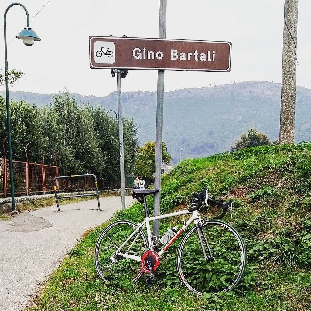 WeTuscany's tweet image. Italian adventure #ginobartali #giroitaliaandtourdefrancechampion #wwiihero #instafirenze #firenze #instatuscany #t…