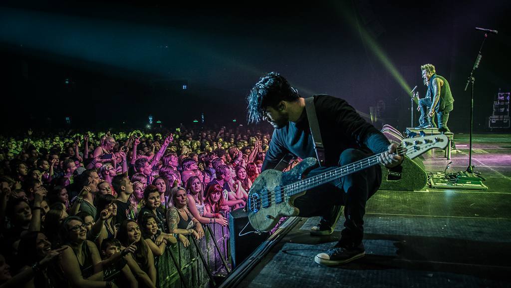 paparoach tweet picture