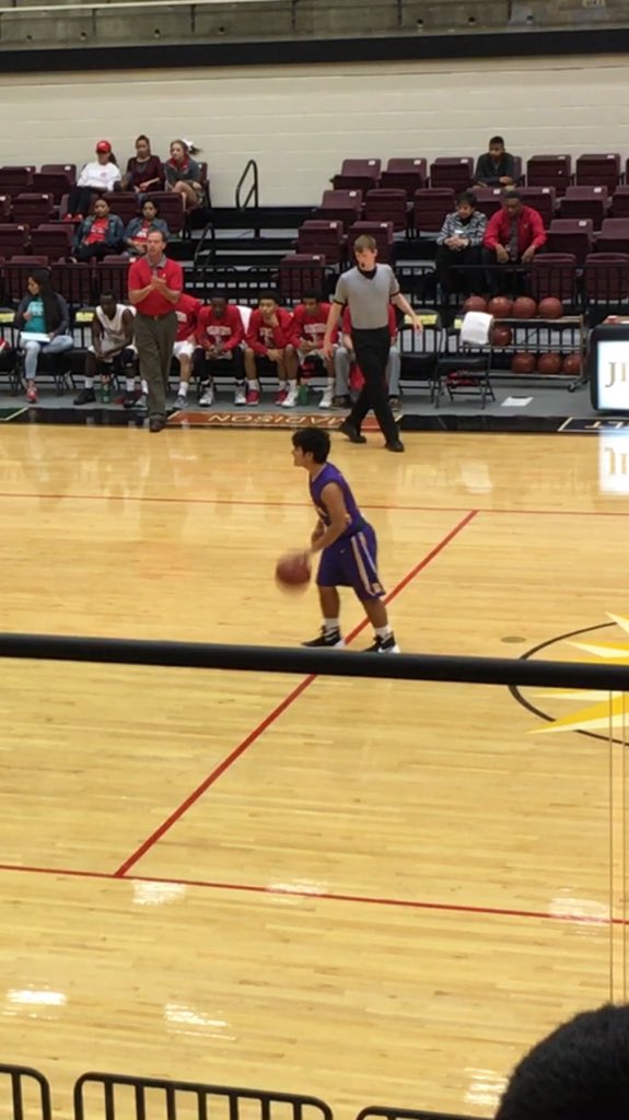 LongLive_Loso's tweet photo. S/O to our point guard.
Very proud of this kid!
Brack Hoops
#varsityball
#flightbasketball ✈️🏀
@davidrio123 https://t.co/EZUIeedg7c
