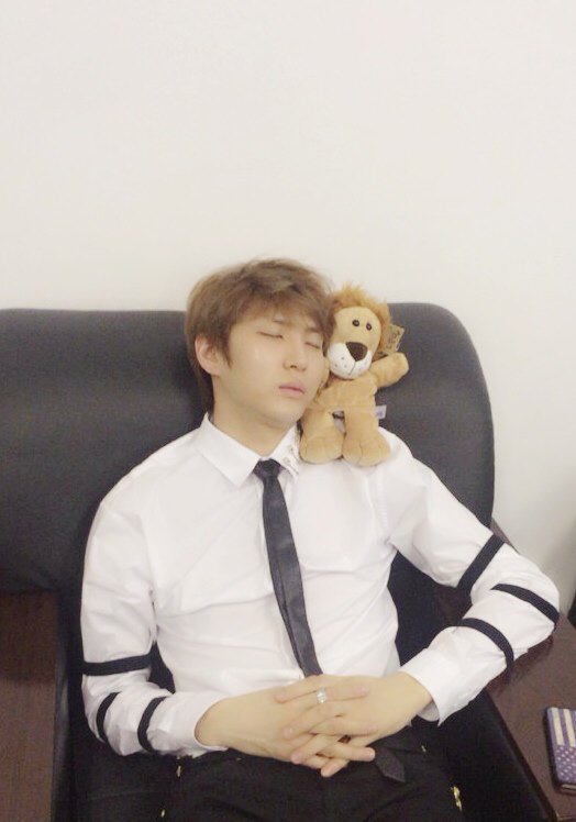 CUD9zBbUAAYbRU5.jpg:large