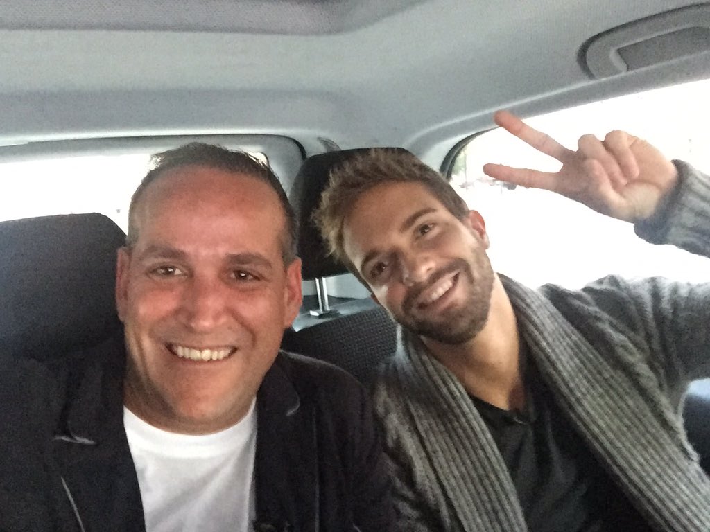 aureliomanzano's tweet photo. Atentos: Mañana podréis disfrutar en @UnNuevoDia de mi reportaje: #24hs con @pabloalboran #BackstageconPablo https://t.co/zdhItYVdK5