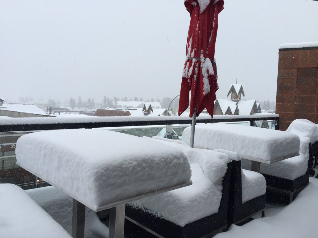 eatinjasper's tweet photo. @MarmotBasin Your friends @earlsjasper are ready for the #powderwarriors. They're definitely open on the inside! https://t.co/RqgJkitbpV