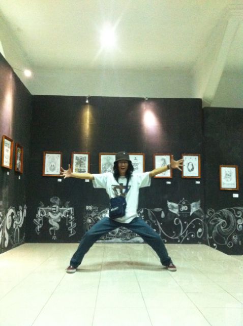 cikiak tweet picture