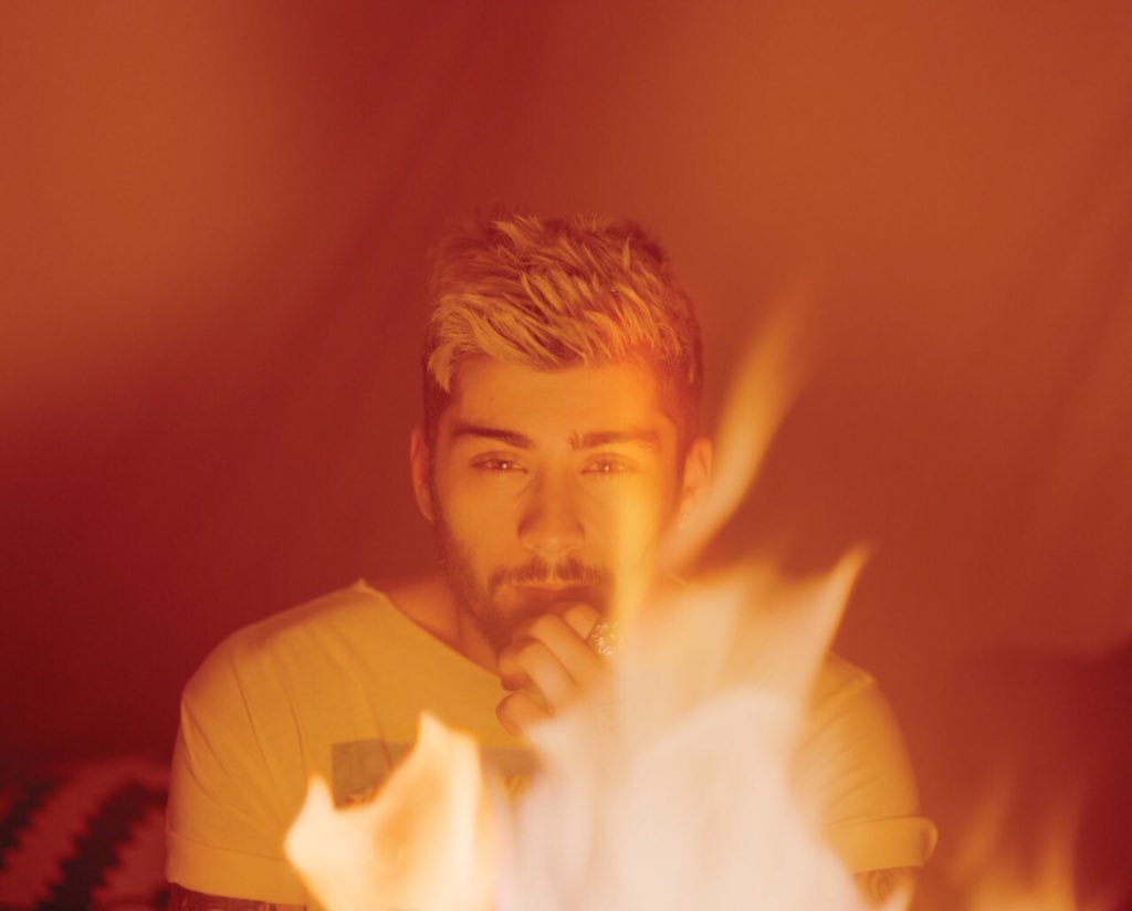 1DFANBASE_INDO's tweet photo. Zayn for Fader Magazine! #1DID https://t.co/fp67oZwpy5