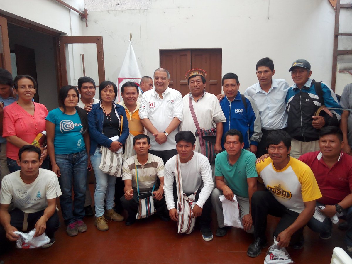 VonHesseMilton's tweet photo. Compartiendo propuestas con rptes. d comunidades nativas yanesha y ashaninka de selva central. #MiltonEsDesarrollo https://t.co/tY6ed2s5d7