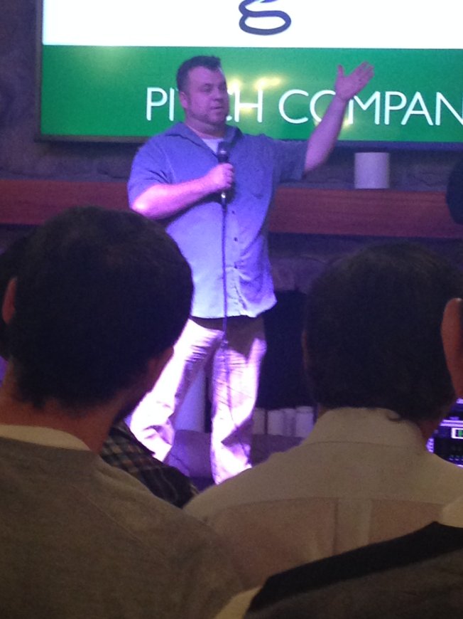 Liz_Blayzer's tweet image. @Brandon_Blayzer did an amazing job at TechCrunch Pitch Off talking about Eat Kid Friendly #tcstl #eatkidfriendly