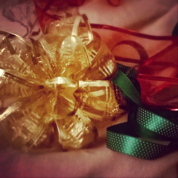 grims_by's tweet photo. @grims_by by lodge_trees A late night bows and ribbons sesh, ready to apply to Lodge Trees' handcrafted organic wre… https://t.co/rCzrC965wX