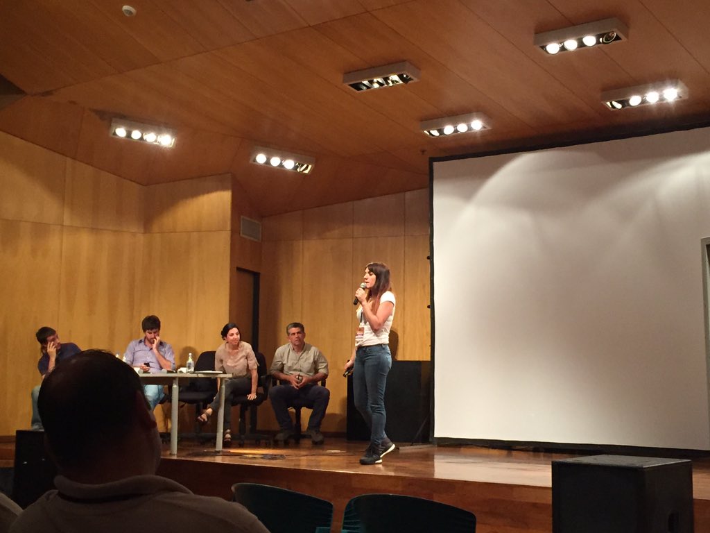 laurapaonessa's tweet photo. Queríamos hacer un proyecto gratuito de tecnología que potenciara las capacidades de los jóvenes. #GEWarg https://t.co/sMh8QCkbuP