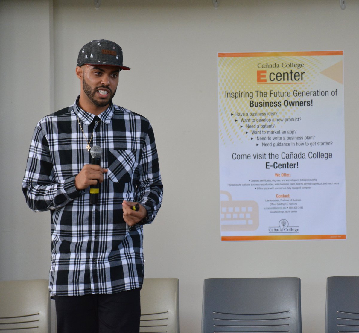 CanadaCollege's tweet photo. Many thanks to @devinlars for speaking today at campus @CanadaCollege His story inspires #entreprenuership https://t.co/ZDiEZSbVb7
