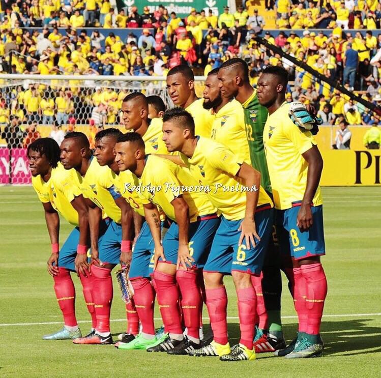 cristhian_noboa's tweet photo. Esto no es 11 jugadores estos son 16 millones de ecuatorianos !! 12/12 #ecuador https://t.co/hH3VqUW89T
