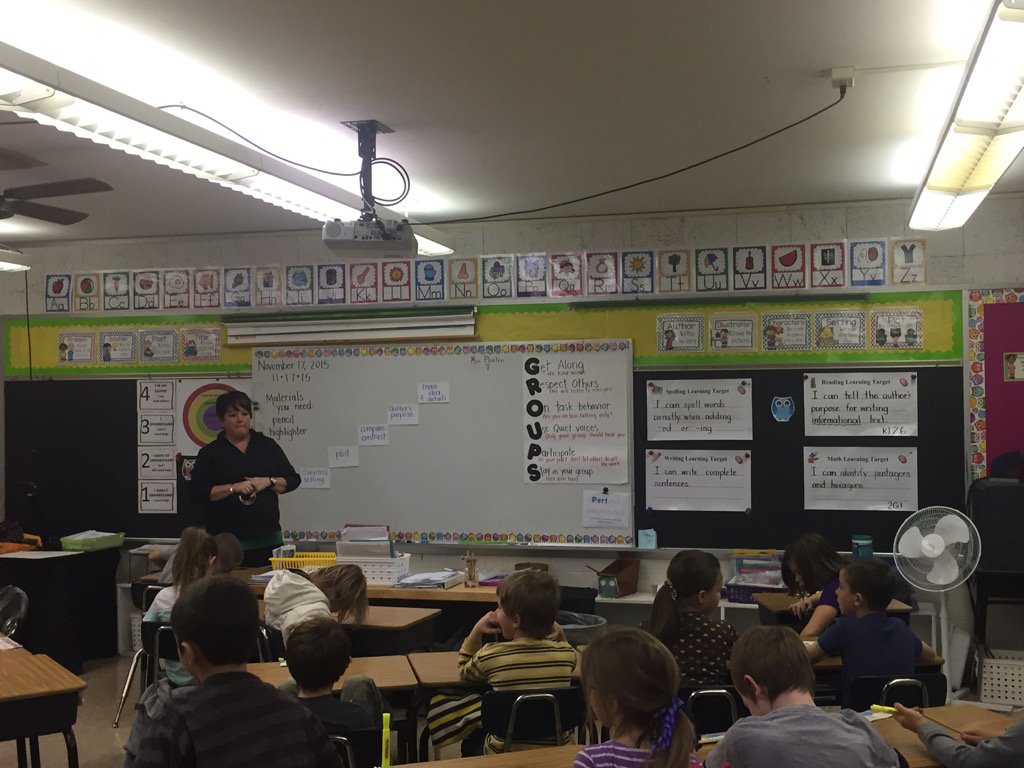 jersheets's tweet photo. @SummersBarb providing PD to Ts via #ohfip #fidelitywalk https://t.co/ERf8Fb42LO