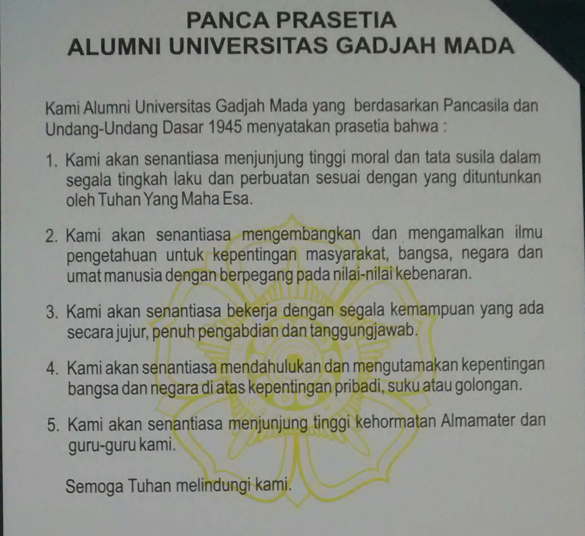 Segenap Laskar Inklusi mengucapkan Selamat berwisuda &amp; berikrar Panca Prasetia. cc: @twitUGM #LaskarInklusiWisuda
