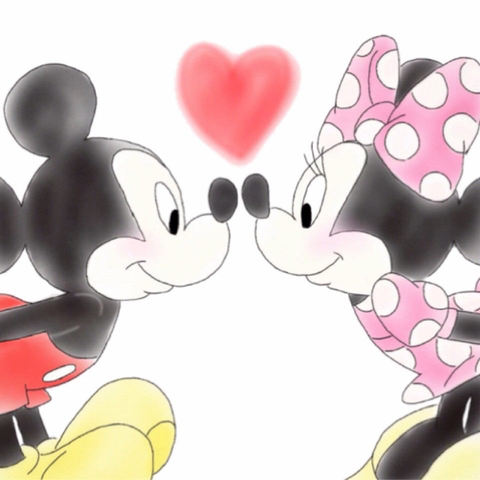 flyingintheflow's tweet photo. 今日はミッキーとミニーの誕生日󾬆
.*･♥ﾟHappy Birthday ♬ °･♥*. https://t.co/hLDAC6q92i