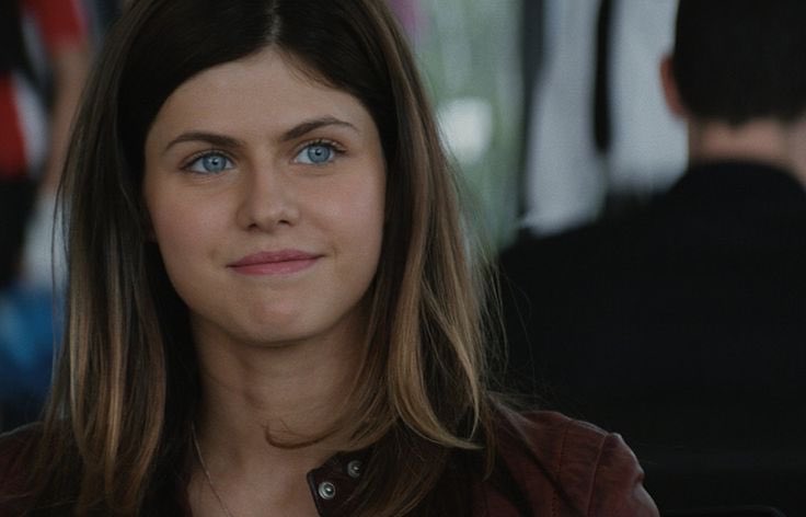 ADaddarioFans's tweet photo. #AlexandraDaddario as Blake in #SanAndreas. - @AADaddario @SanAndreasMovie https://t.co/2mg6knW2gR