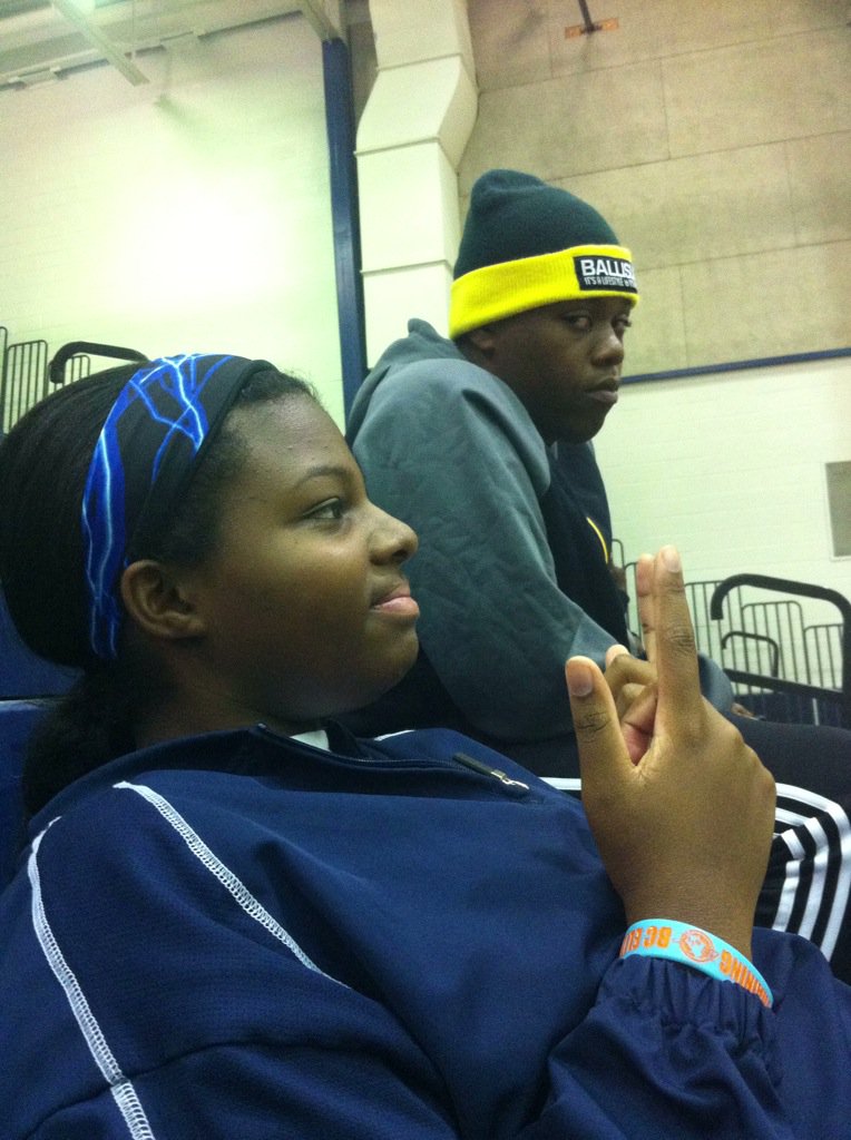 _cherielyne's tweet photo. @camren_griffith BDAY SCRIMMAGEπππ #lessdoit https://t.co/hyoZZwgd9e