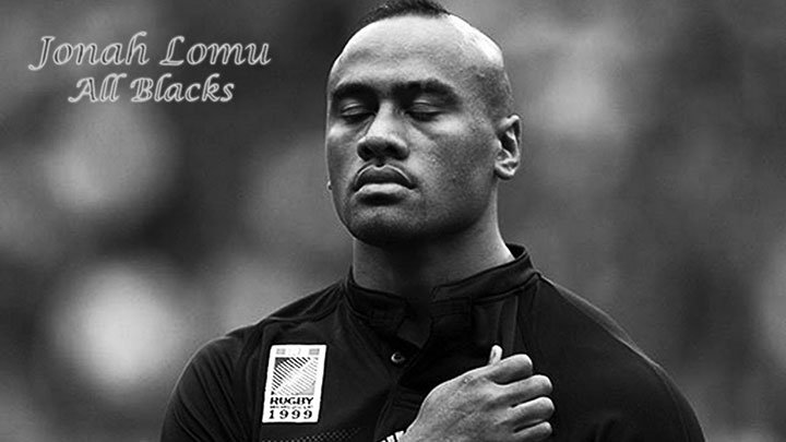MovistarRugby's tweet photo. Fue un dios de este deporte. Dio sentido y honor a la historia del rugby. Fallece el mítico Jonah Lomu. DEP Lomu. https://t.co/djnt889Tk5