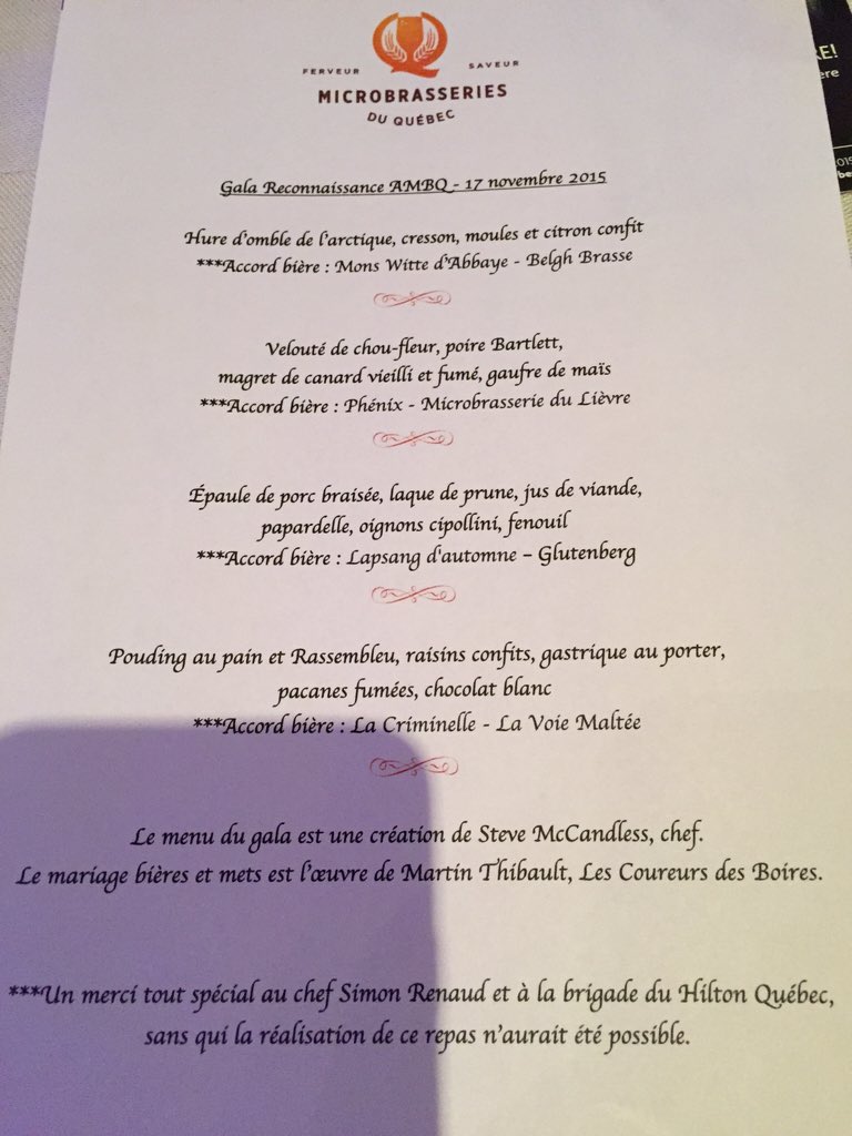 On est vraiment mal traiter au congrès de l'#ambq ... Assis avec la gang de #BDT #brasseurdutemps