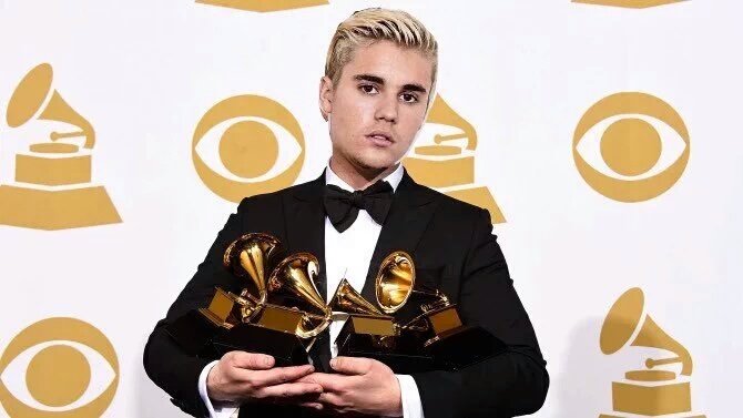 jbsxcx's tweet image. just arrived! #1DIsOverParty