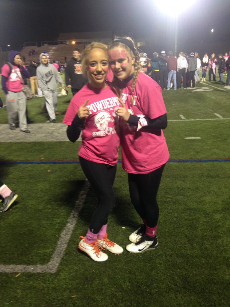 yoitssLUA's tweet image. It was well worth it! #dub 
#illbounceback #blackeye powderpuff football!!