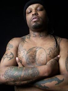 A happy dapper 40th birthday to Lord Infamous! 