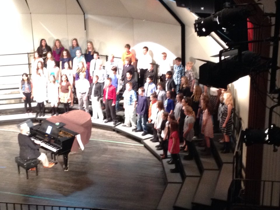 lmsactivities's tweet photo. 6th grade choir.  Wow !!!  #golitch https://t.co/HgXyLryda7