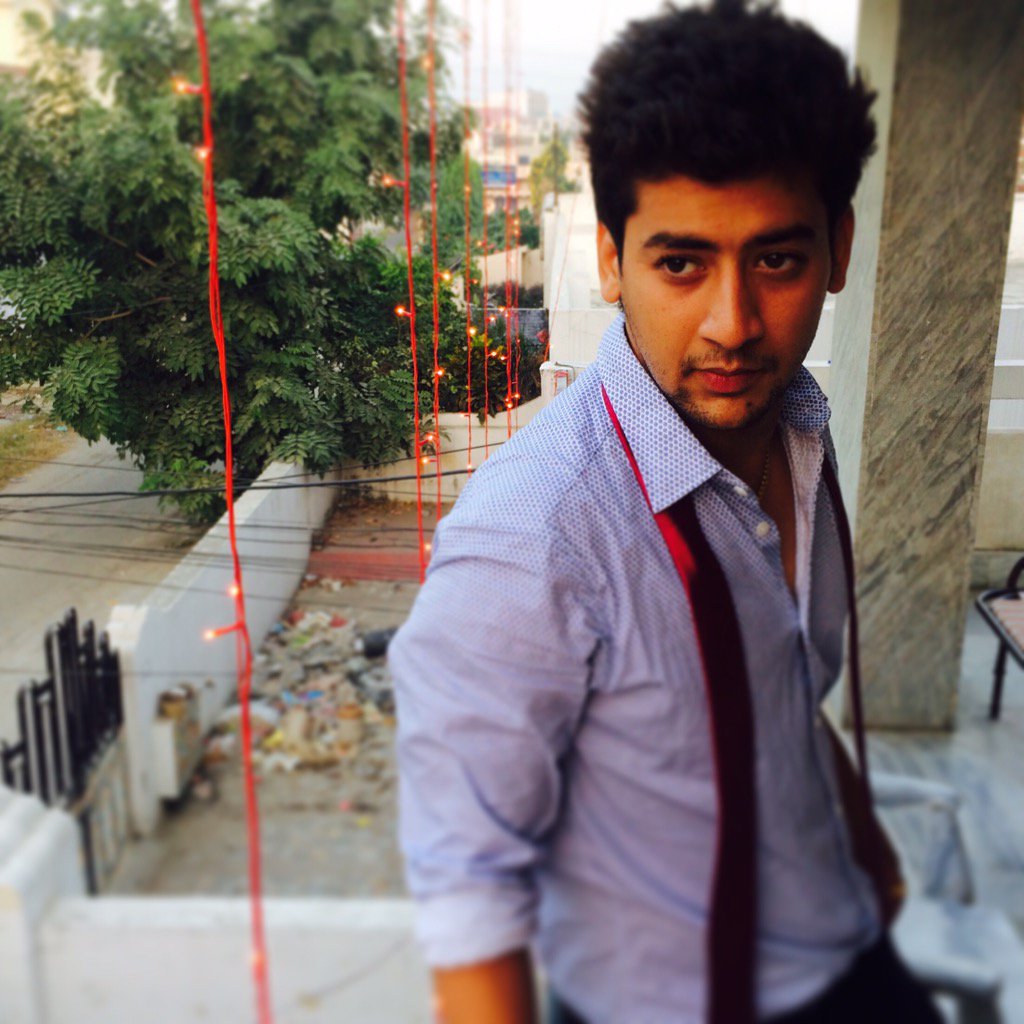 theparasarora's tweet photo. Good morning 😘😊 https://t.co/dekZAn3xpP