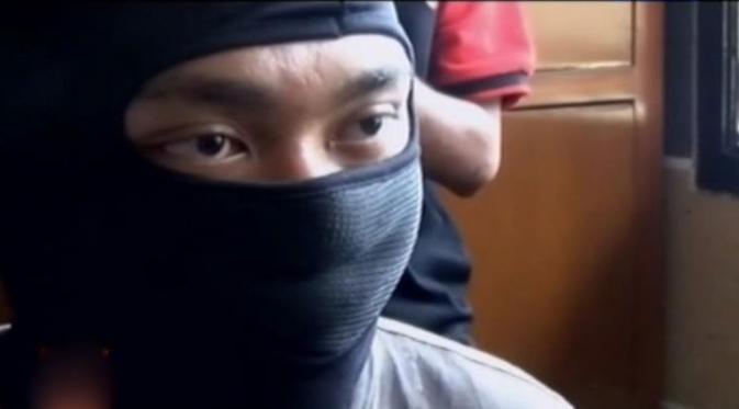 Cinta Ditolak, Pria Ini Bunuh Kekasihnya tv.liputan6.com/read/2368516/c…