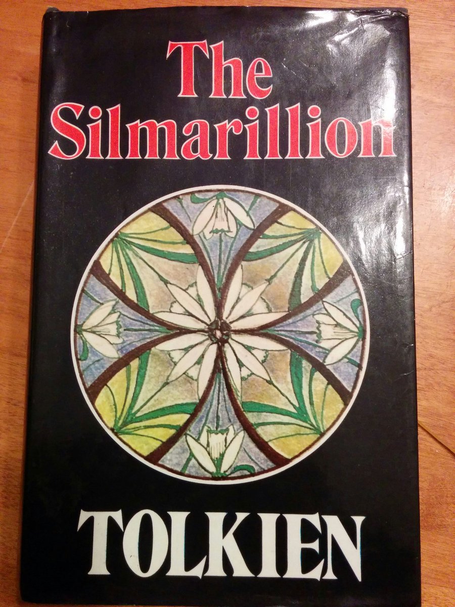 Arliesbooks's tweet image. First edition Tolkiens. #rarebooks #firsteditionbooks #Tolkien #collectiblebooks #antiquarianbooks