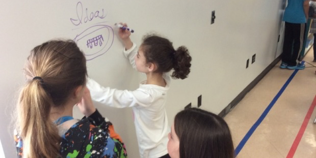 edutopia's tweet image. Quick &amp;amp; easy ways to add collaborative space to your classroom: edut.io/T90PKq.