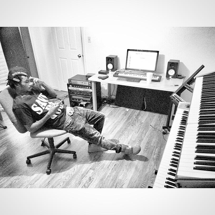 sinseidamayor's tweet photo. Tryna make history!!! #sei #savedahood #DOHFDamixtape #hiphop #rap #likeforfollow #followme #mixtapeblogger https://t.co/pcXYvsedRp