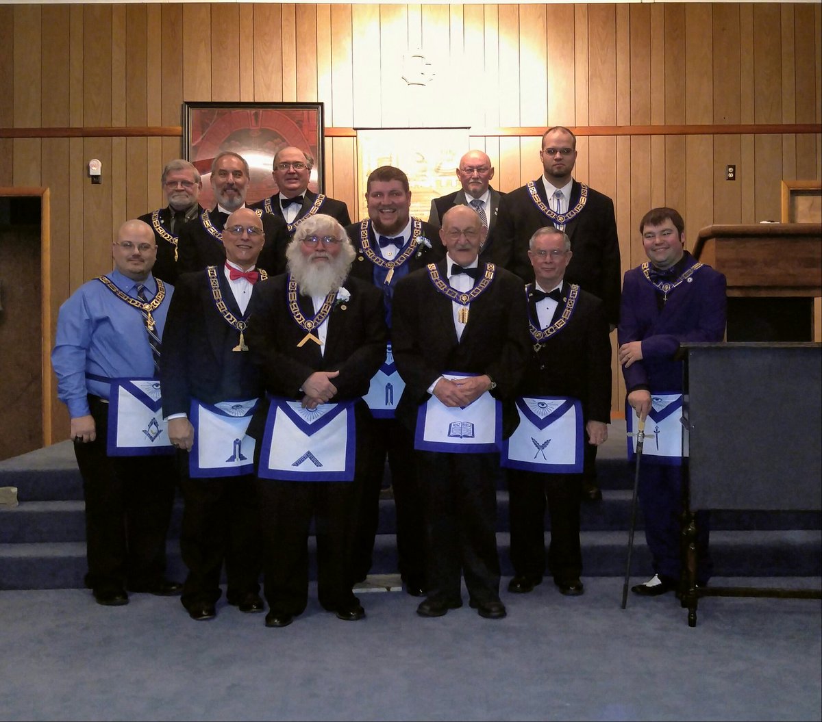 NegleyLodge565's tweet photo. Negley Lodge 565 installation. 
@GrandLodgeOhio https://t.co/gShi2cVU8M