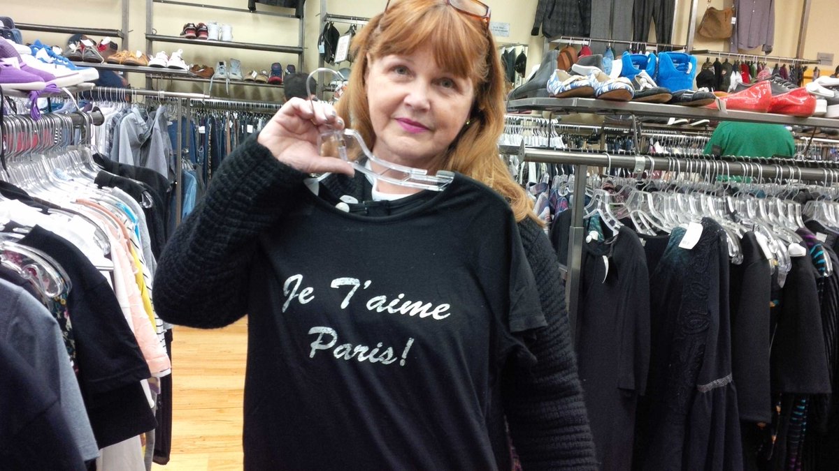 GingerMacMgmt's tweet image. Marion @JmacPromoFrance we are so happy your friend made it out of the theatre alive. @JmacDaily #USAsupport